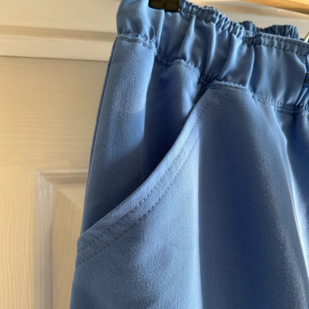 Jaanuu women’s Jogger scrubs